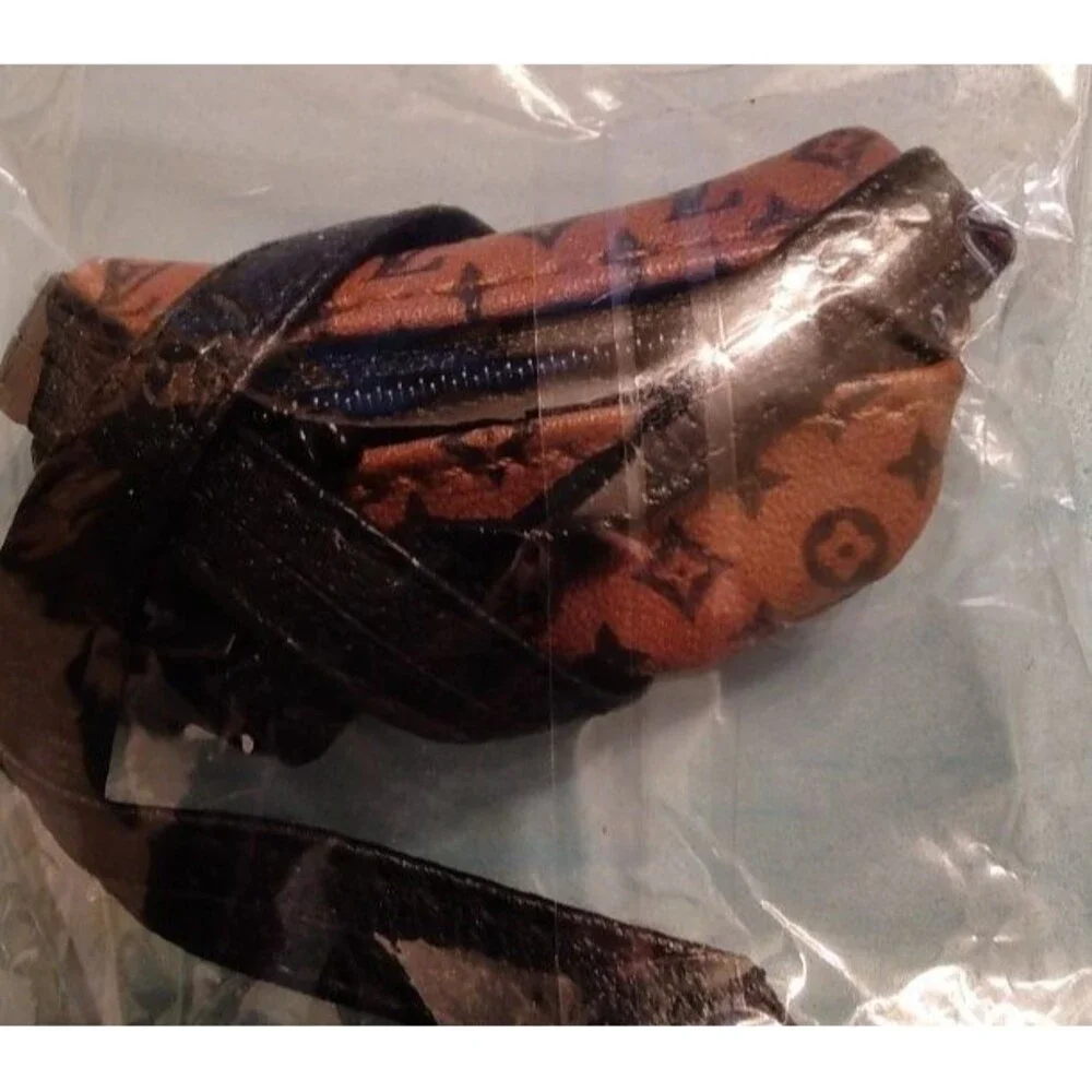New Sealed Luxury Designer Fanny Purse for Monster Doll / Doll does not include